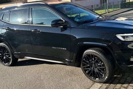 Jeep Compass 34.900 km 25.500 &euro; Troisdorf 53840