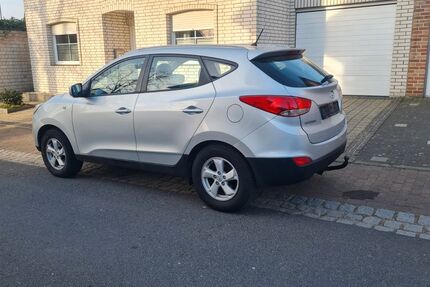 Hyundai ix35 161.000 km 6.950 € Grevenbroich 41515