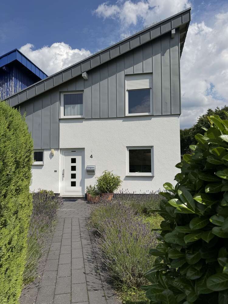 Haus zum Kaufen in Bergisch Gladbach 425.000 € 115 m²