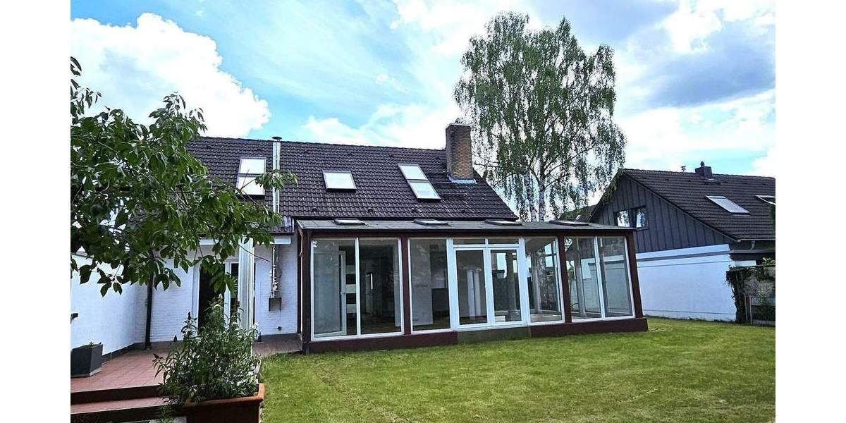 Einfamilienhaus Köln Lindweiler - 4 Zimmer, 190 m&sup2;, 390.000&euro; | Angebot:25665179