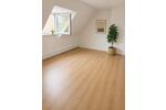 Dachgeschoßwohnung Köln Chorweiler - 1 Zimmer, 30 m&sup2;, 1.100&euro; | Angebot:26341664