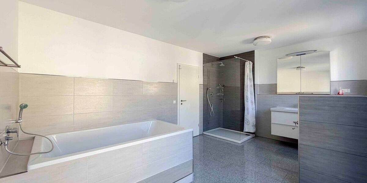 Doppelhaushälfte Köln Wahnheide - 4 Zimmer, 145 m&sup2;, 689.000&euro; | Angebot:26291305