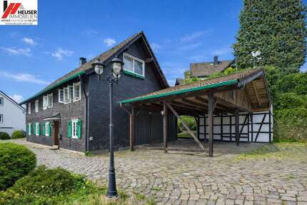 Haus Wermelskirchen - 8 Zimmer, 239 m&sup2;, 395.000&euro; | Angebot:26212709