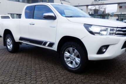 Toyota Hilux 157.100 km 26.990 &euro; Bergisch Gladbach 51469