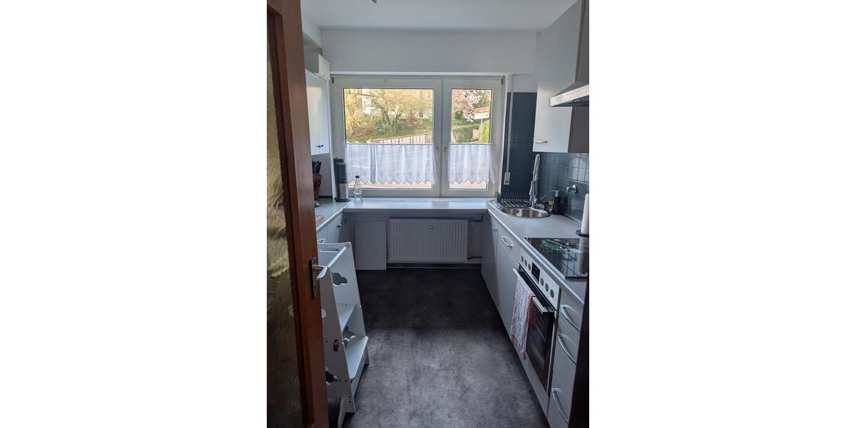 Hochparterre Solingen Burg - 3 Zimmer, 72 m&sup2;, 958&euro; | Angebot:26272230