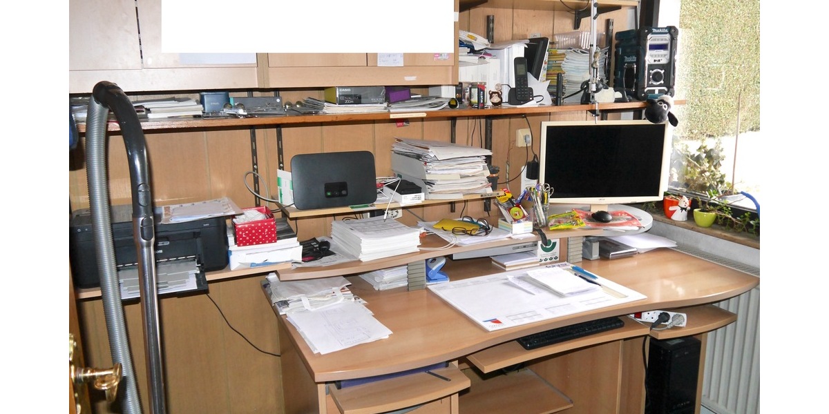 SG, freist. EFH, 5 Zi., 160m² Wfl., 747 GrSt., 2x Doppel-Grg.+CP, Keller, Terr. Stellpl. 5 zimmer