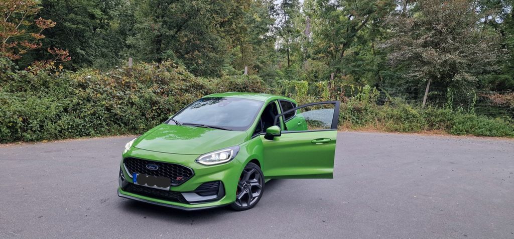 Ford Fiesta 40.000 km 23.300 € Nörvenich 52388