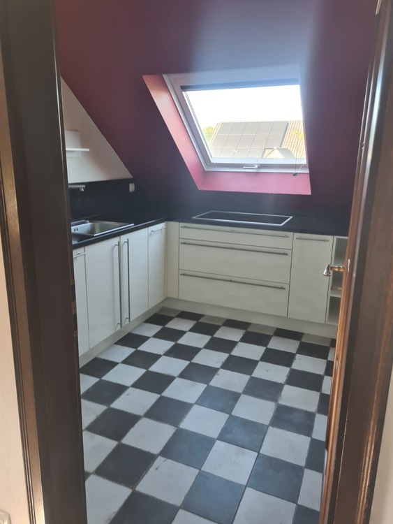 4-Zimmer Maisonette in Bestlage Stürzelbergs