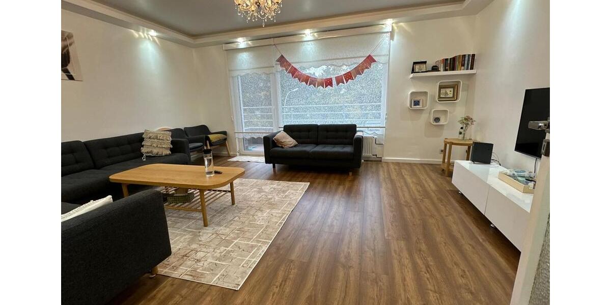 Etagenwohnung Köln Mülheim - 3 Zimmer, 75 m&sup2;, 370.000&euro; | Angebot:26913207