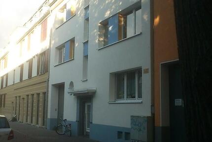 Wohnung Köln Rodenkirchen - 3 Zimmer, 70 m&sup2;, 2.200&euro; | Angebot:27625499
