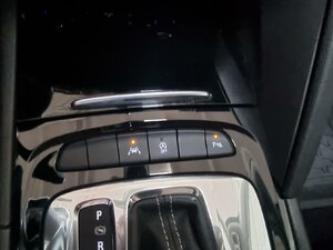 Opel Insignia Innovation Pano Navi Pro Winterpak. Park& 70.133 km 18.970 € HAAN 42781