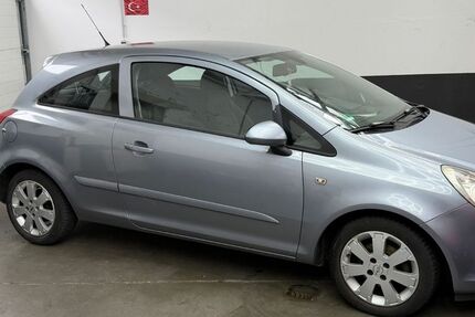 Opel Corsa 187.000 km 1.599 &euro; Leichlingen 42799