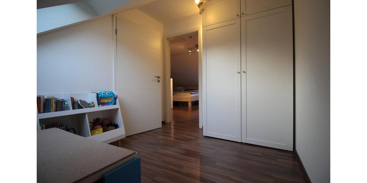 Reihenhaus Hennef (Sieg) - 5.5 Zimmer, 130 m&sup2;, 489.000&euro; | Angebot:26764638
