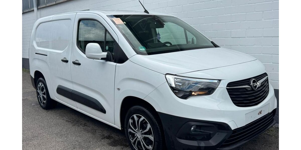 Opel Combo 140.000 km 9.250 &euro; Köln 51149