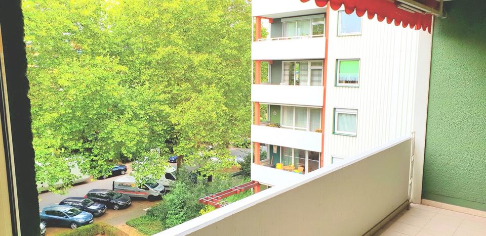 Etagenwohnung Pulheim - 3 Zimmer, 91 m&sup2;, 250.000&euro; | Angebot:26874832