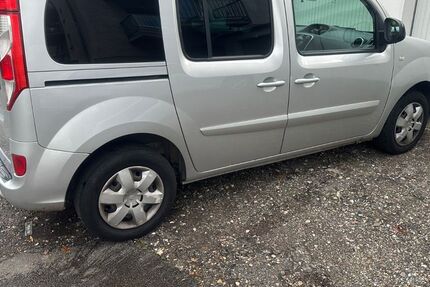 Renault Kangoo 185.000 km 5.600 &euro; köln 51067