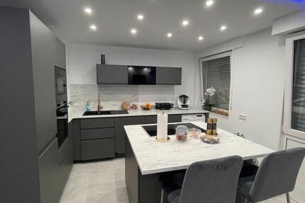 Wohnung Köln Chorweiler - 2 Zimmer, 70 m&sup2;, 1.700&euro; | Angebot:26396554