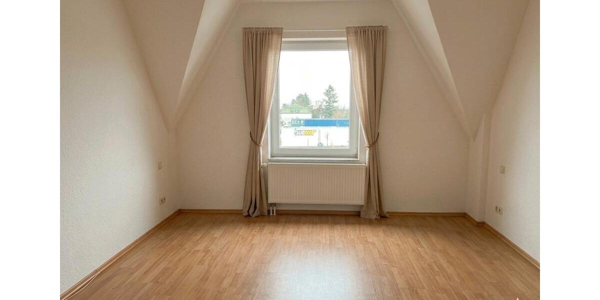 Dachgeschoßwohnung Solingen Wald - 2 Zimmer, 58 m&sup2;, 575&euro; | Angebot:27617058
