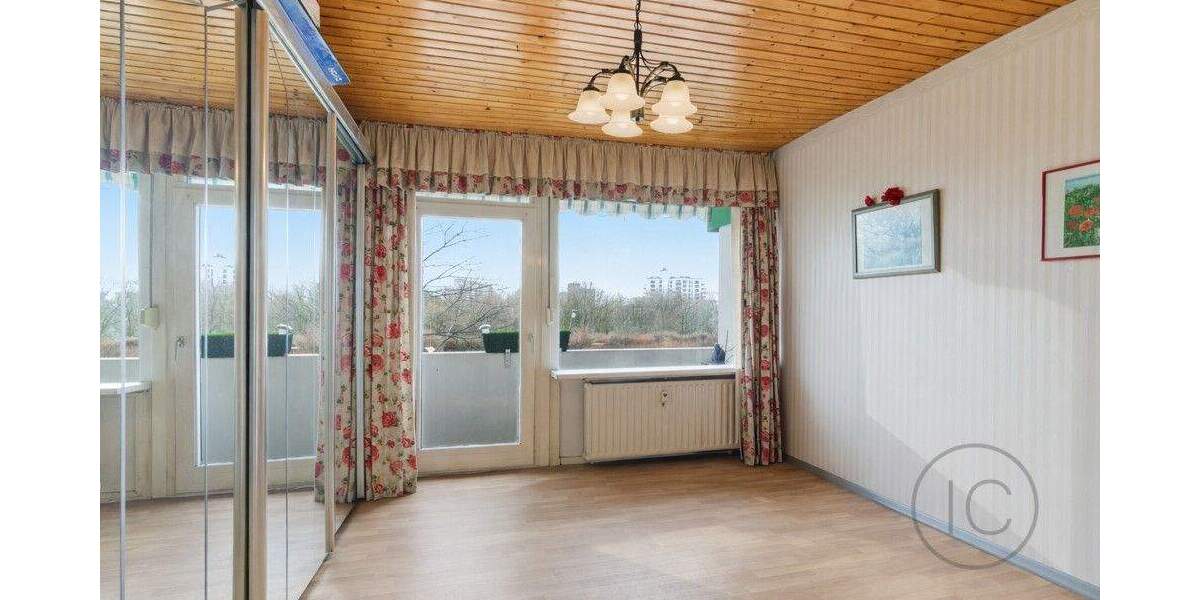 Etagenwohnung Köln / Chorweiler Chorweiler - 4 Zimmer, 99 m&sup2;, 315.000&euro; | Angebot:25268032