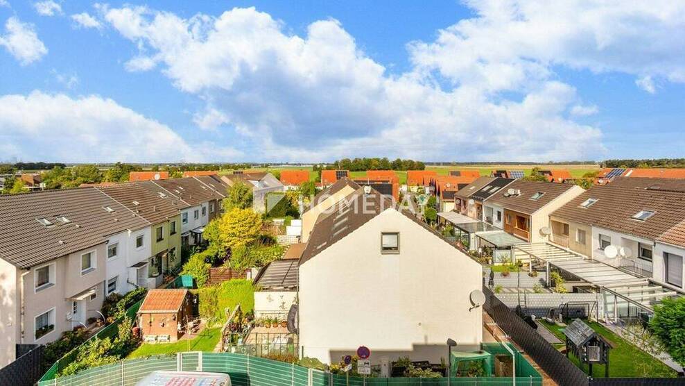 Raumwunder! Geräumige, helle 4-Zimmer-Wohnung auf 106 m² mit Westbalkon & TG-Stellplatz