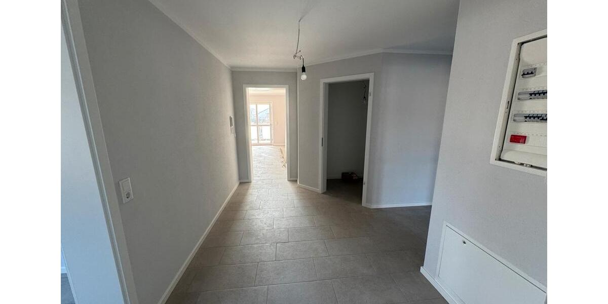 Etagenwohnung Kürten - 3 Zimmer, 92 m&sup2;, 900&euro; | Angebot:24731081