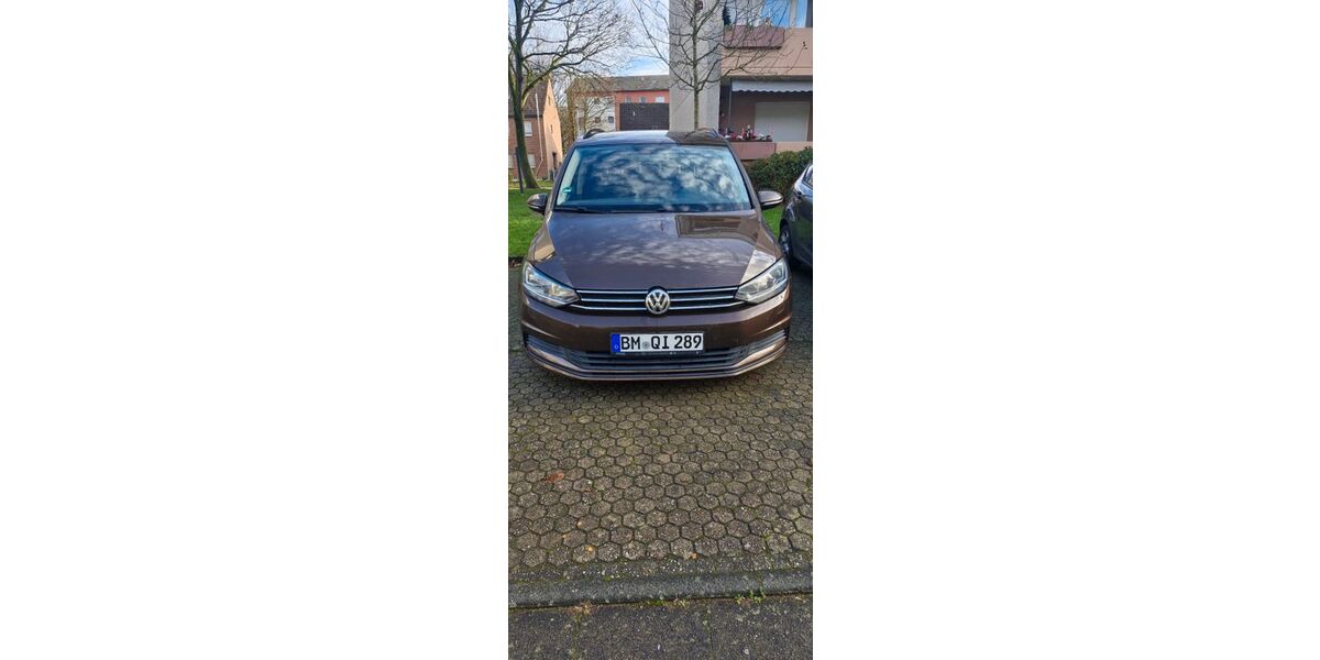 VW Touran 193.300 km 9.900 &euro; Köln 50827