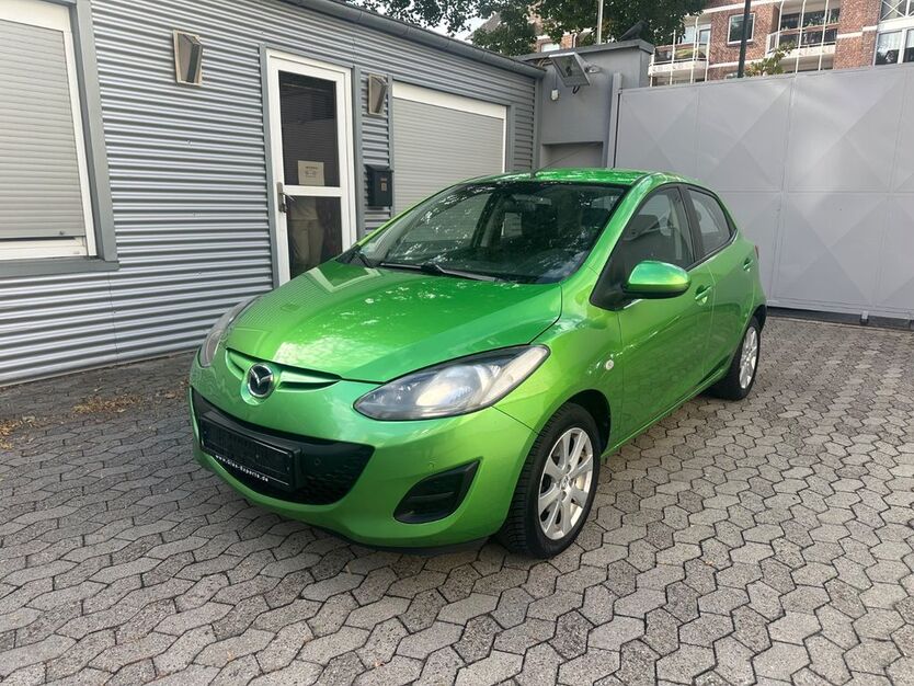 Mazda 2 260.000 km 3.999 € Düsseldorf 40591