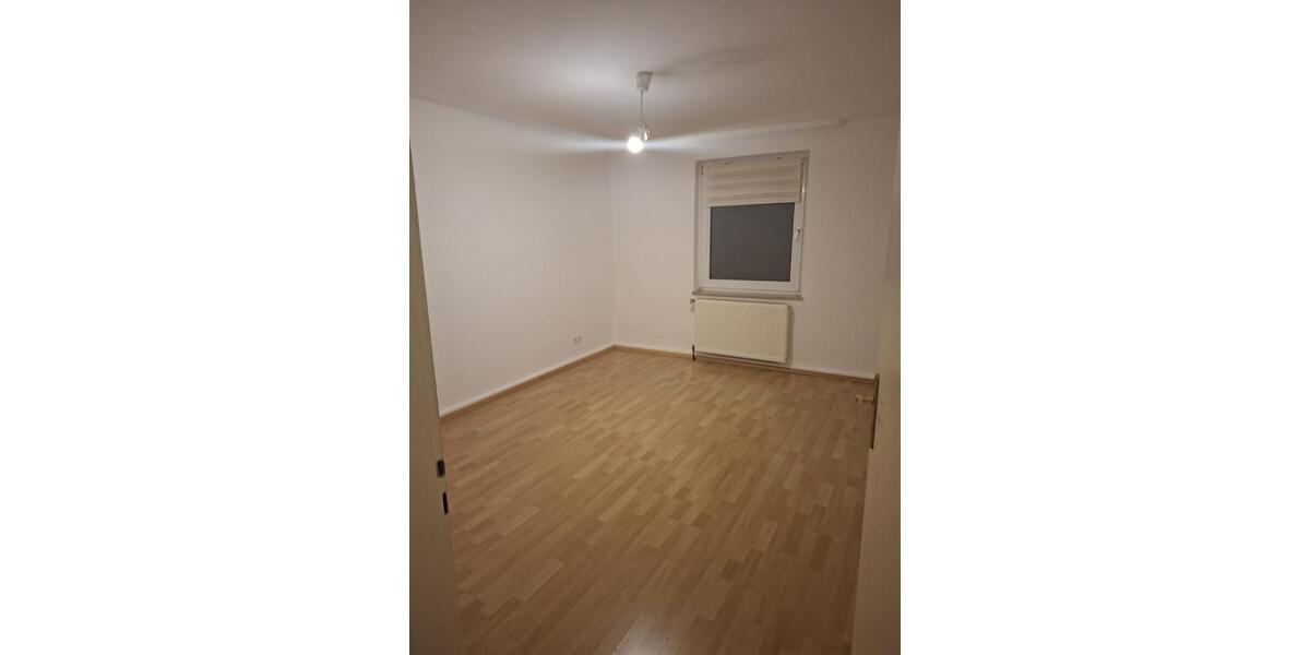 Etagenwohnung Solingen Central - 2 Zimmer, 45 m&sup2;, 400&euro; | Angebot:26272590