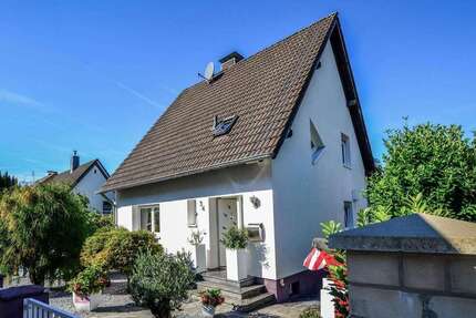 Haus Bergisch Gladbach Alt-Frankenforst - 5 Zimmer, 220 m&sup2;, 789.000&euro; | Angebot:27260685