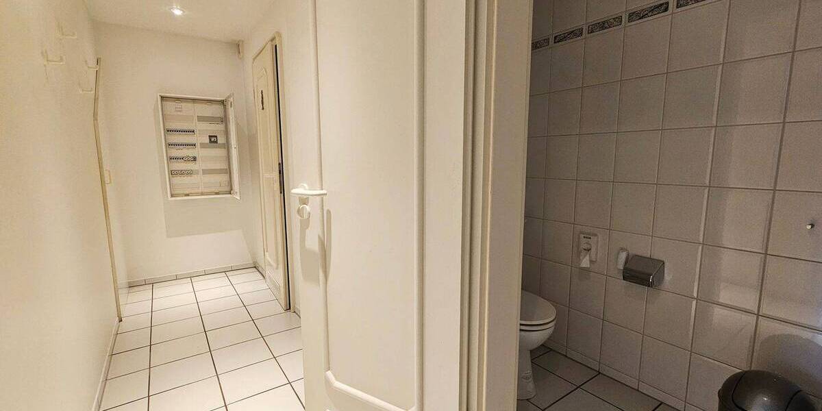 Gewerbeobjekt Solingen Ohligs-Aufderhöhe - 3 Zimmer, 112 m&sup2;, 1.008&euro; | Angebot:26807297