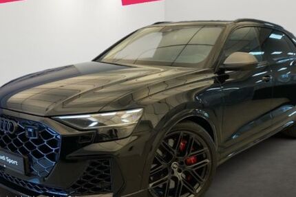 Audi RSQ8 10.900 km 149.890 € Neuss 41464