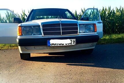 Mercedes 190
