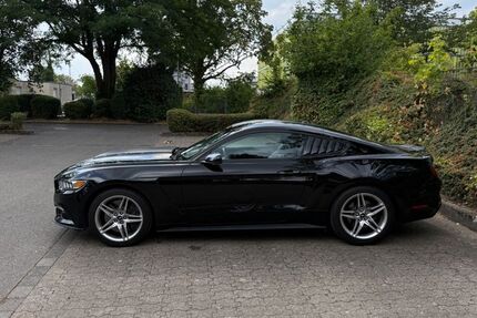 Ford Mustang 65.960 km 20.900 &euro; Troisdorf 53844
