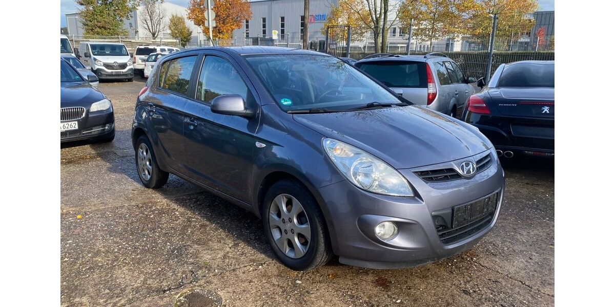 Hyundai i20 165.814 km 3.500 € Bonn 53227
