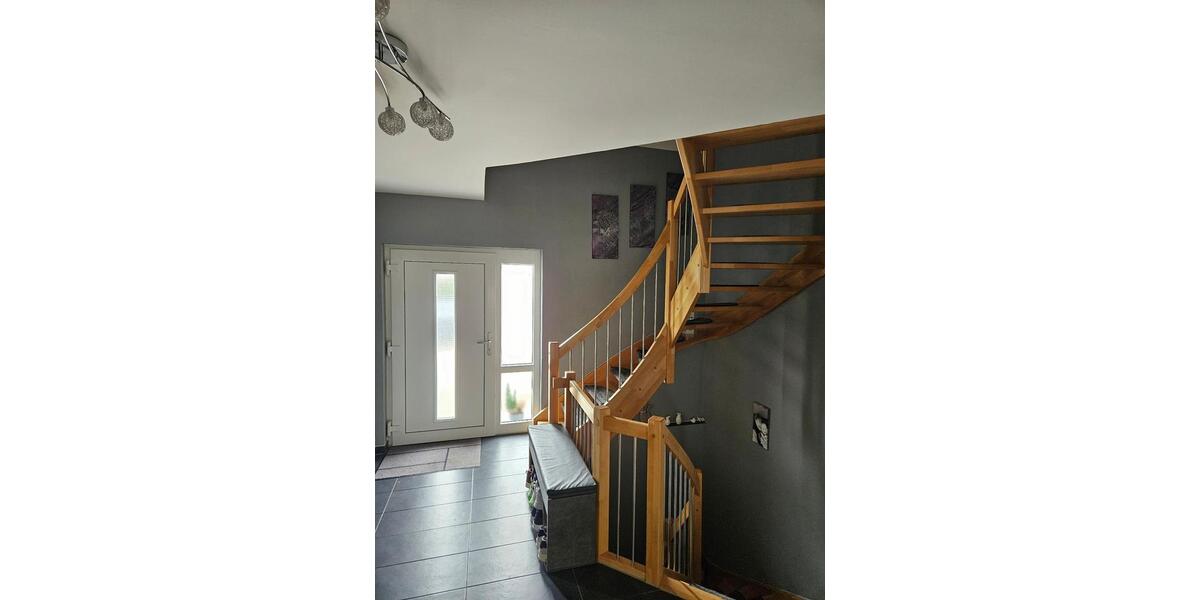 Einfamilienhaus Wesseling - 7.5 Zimmer, 222 m&sup2;, 3.190&euro; | Angebot:26154323