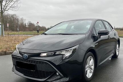 Toyota Corolla 89.800 km 17.850 &euro; Bonn 53119