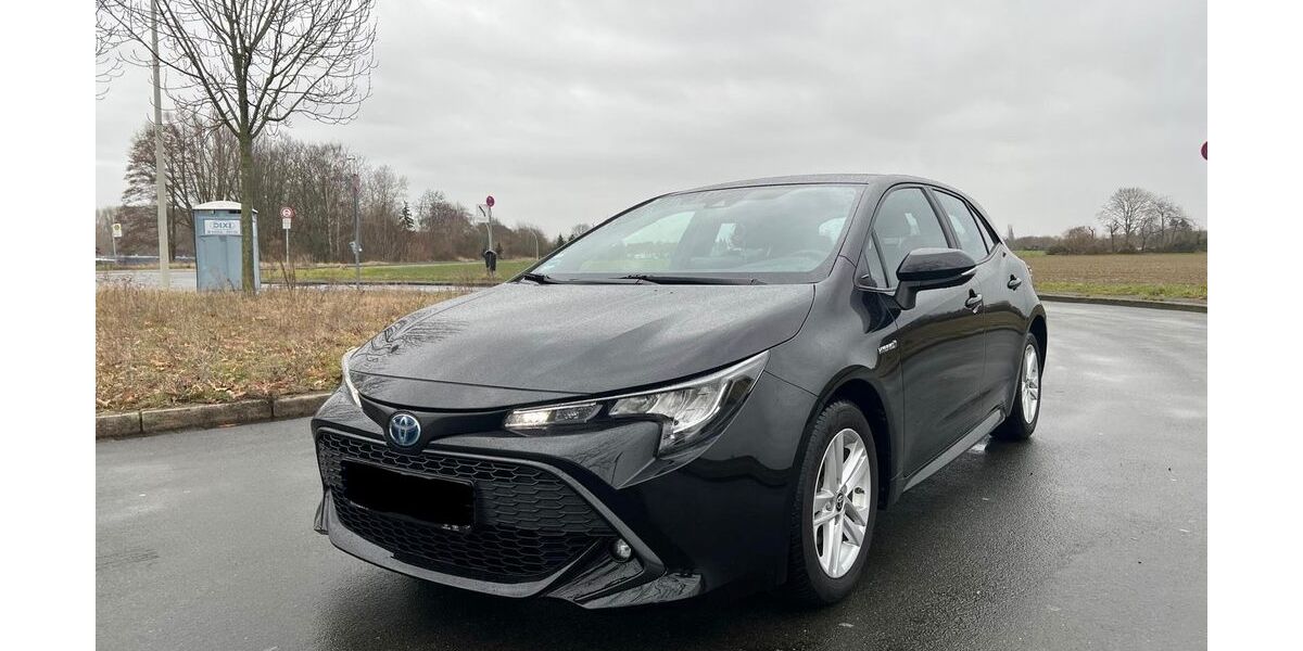 Toyota Corolla 89.800 km 17.970 &euro; Bonn 53119