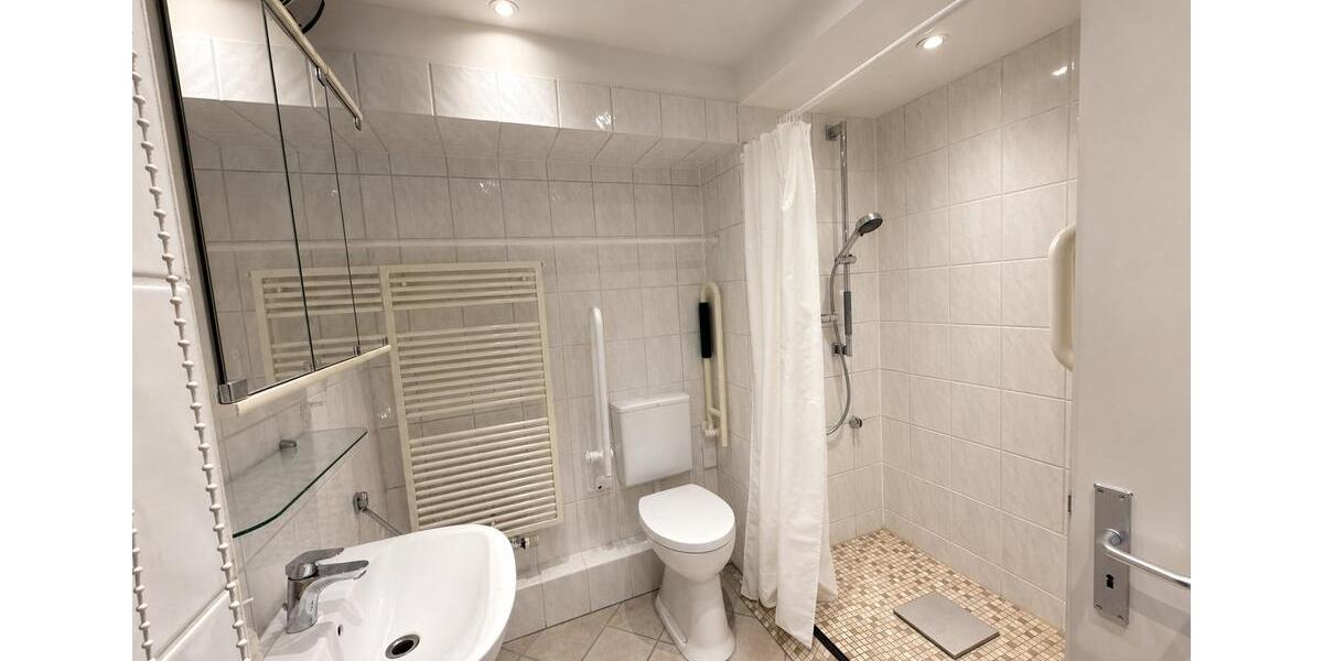 Etagenwohnung Köln Lindenthal - 4 Zimmer, 124 m&sup2;, 649.000&euro; | Angebot:27112051
