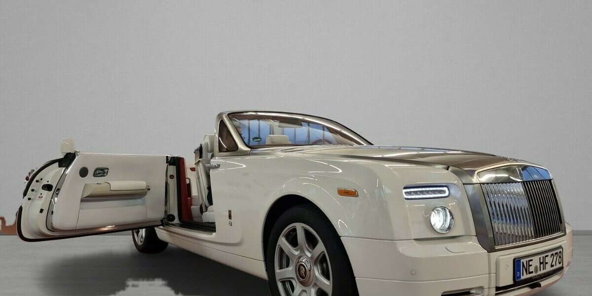 Rolls Royce Phantom Drophead Bespoke Spezial 21.800 km 195.000 &euro; HAAN 42781