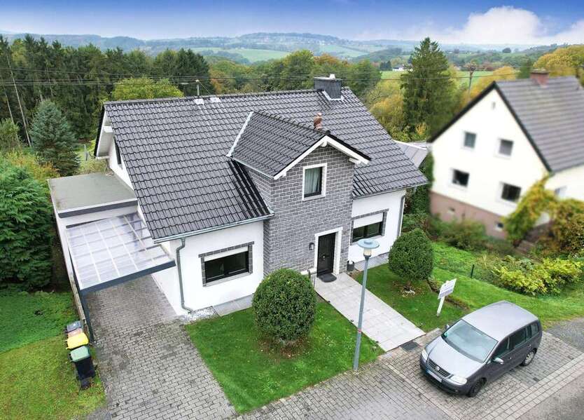 Haus zum Kaufen in Hennef Eulenberg 385.000 € 156 m² 6 zimmer