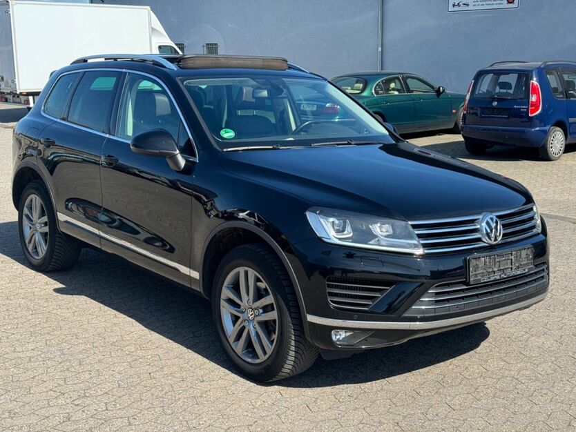 VW Touareg 214.650 km 17.350 € Bornheim 53332