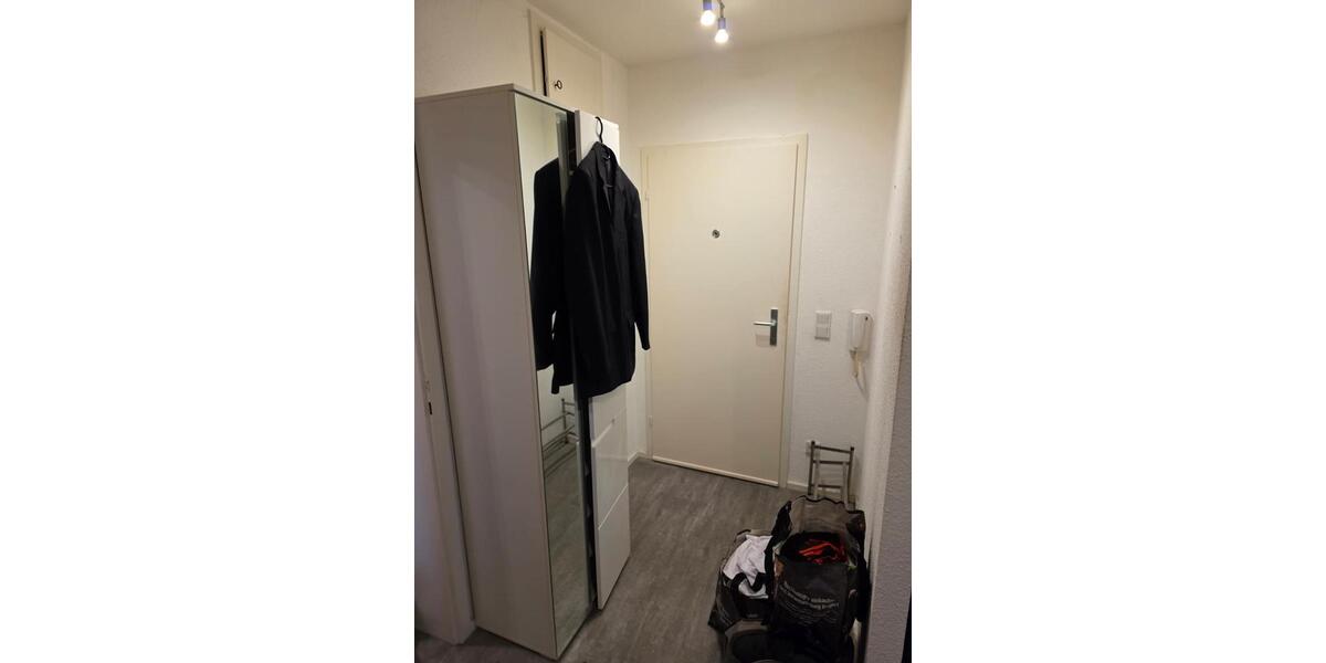 Etagenwohnung Hilden Kalstert - 1 Zimmer, 25 m&sup2;, 500&euro; | Angebot:25358401