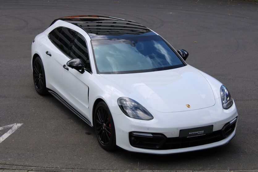 Porsche Panamera 231.124 km 48.990 € Neuss 41460