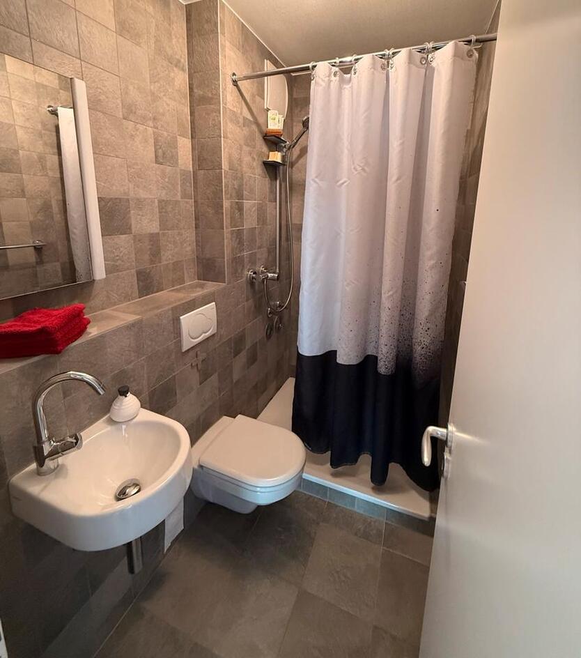 Courtagefreie 3-Zimmer-Wohnung mit Dachterrasse & Bulthaup-Küche