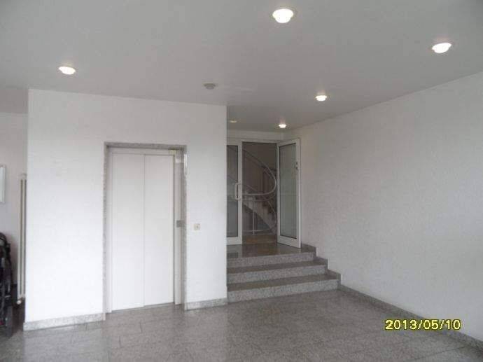 Etagenwohnung Bonn Auerberg - 2 Zimmer, 64 m&sup2;, 704&euro; | Angebot:26929336
