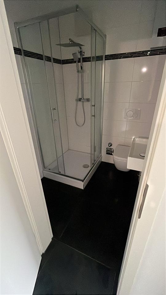 Schöne Wohnung im Grünen mit Balkon!