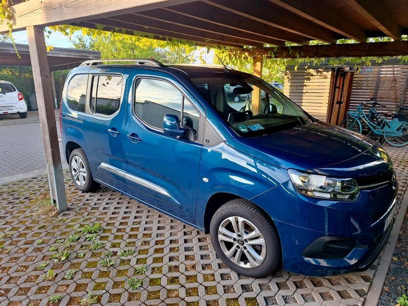 Toyota Proace City 64.000 km 18.500 € Düsseldorf 40549