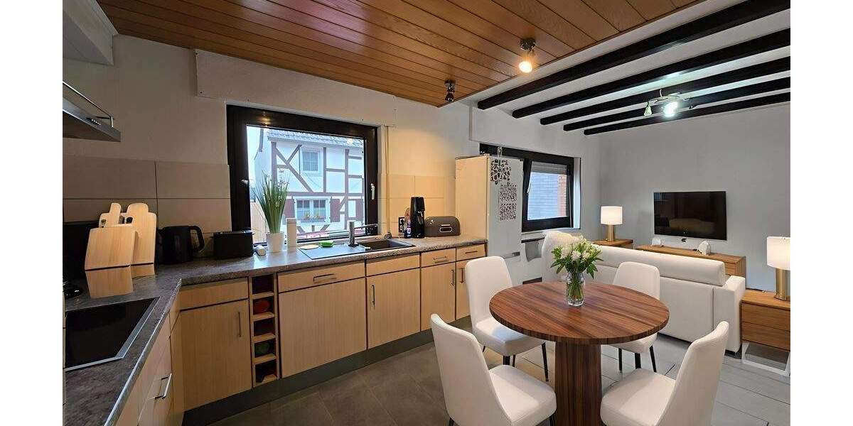 Mehrfamilienhaus, Wohnhaus Weilerswist Lommersum - 7 Zimmer, 259 m&sup2;, 520.000&euro; | Angebot:25692842