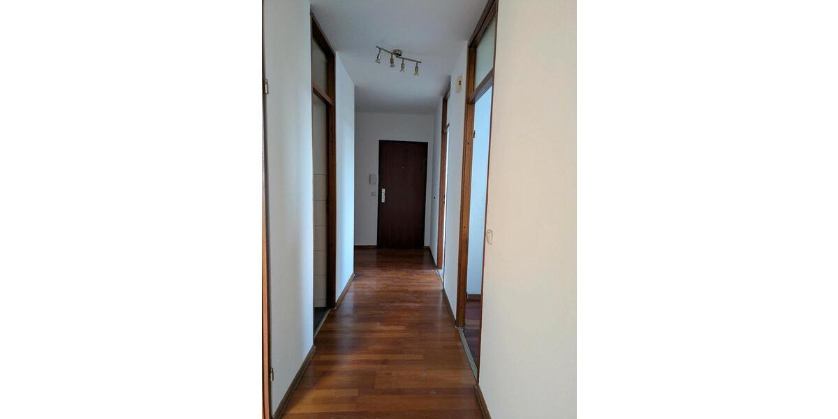 Etagenwohnung Köln Mülheim - 3 Zimmer, 67 m&sup2;, 1.200&euro; | Angebot:24545773