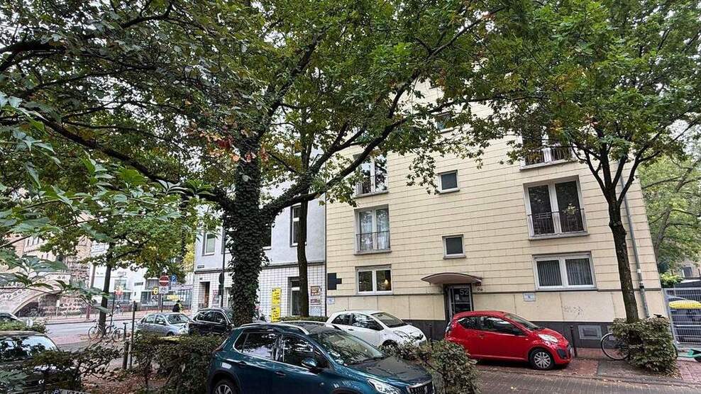 Gut geschnittene Wohnung in der Südstadt 2 zimmer